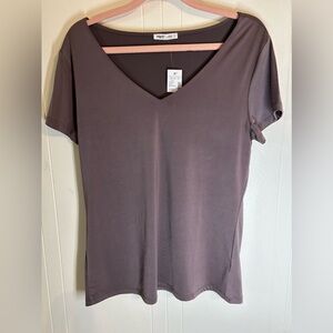 Edgely Shirt Women LARGE Brown V-Neck Short Sleeve Polyester Blend Tee